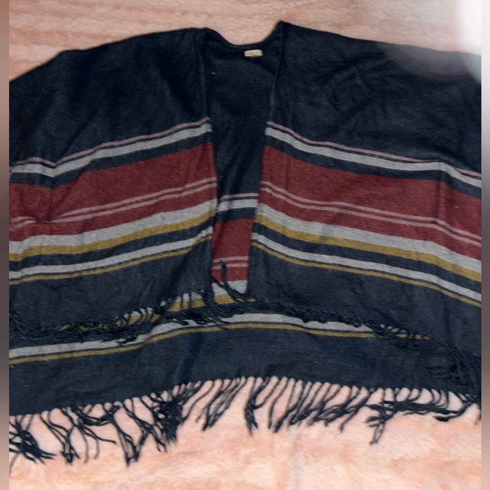 hollister poncho thing